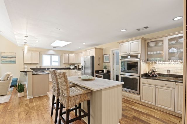 6 Governors Ln, Hilton Head Island, SC 29928