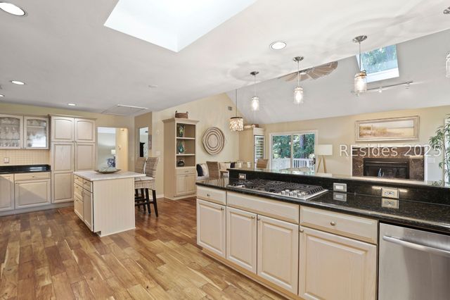 6 Governors Ln, Hilton Head Island, SC 29928