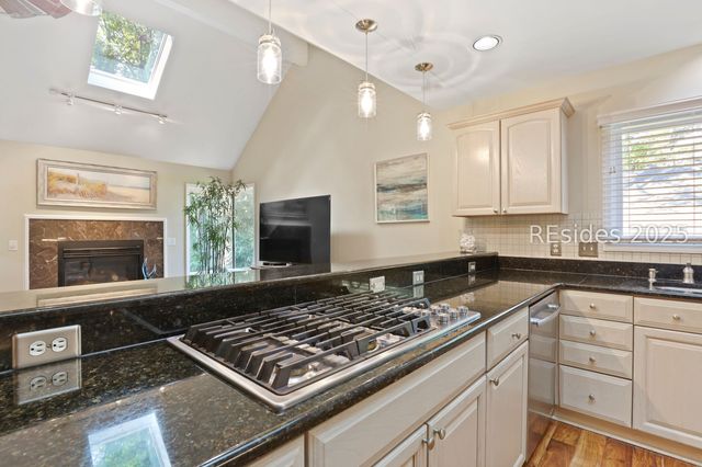 6 Governors Ln, Hilton Head Island, SC 29928