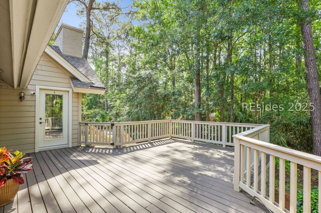 6 Governors Ln, Hilton Head Island, SC 29928