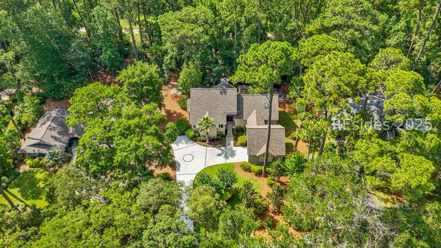 6 Governors Ln, Hilton Head Island, SC 29928