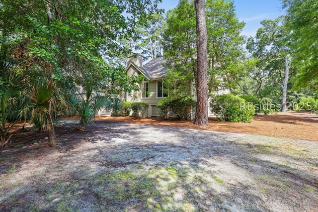 6 Governors Ln, Hilton Head Island, SC 29928