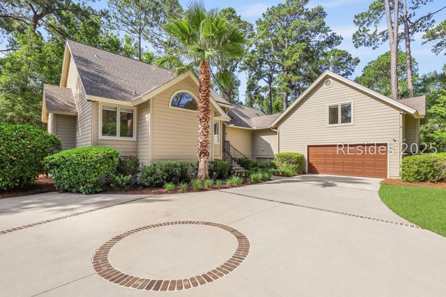 6 Governors Ln, Hilton Head Island, SC 29928