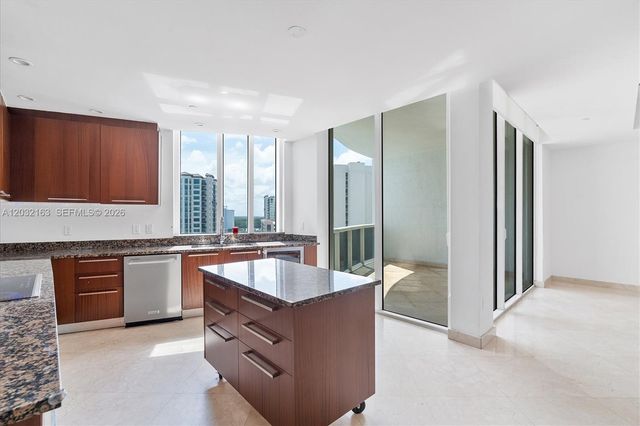 15901 Collins Ave 904, Sunny Isles Beach, FL 33160