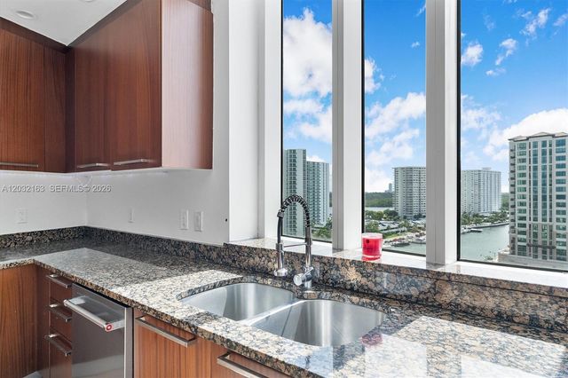 15901 Collins Ave 904, Sunny Isles Beach, FL 33160