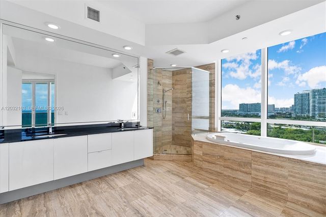 15901 Collins Ave 904, Sunny Isles Beach, FL 33160