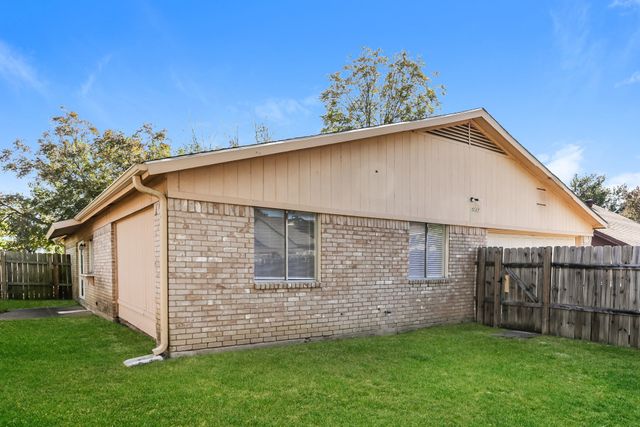 5037 Collingwood Drive, Garland, TX 75043