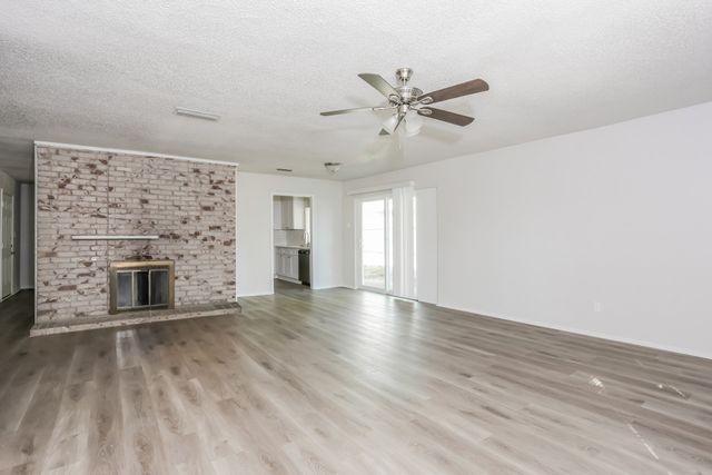 5037 Collingwood Drive, Garland, TX 75043