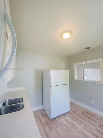 14801 Lincoln Blvd, Miami, FL 33176