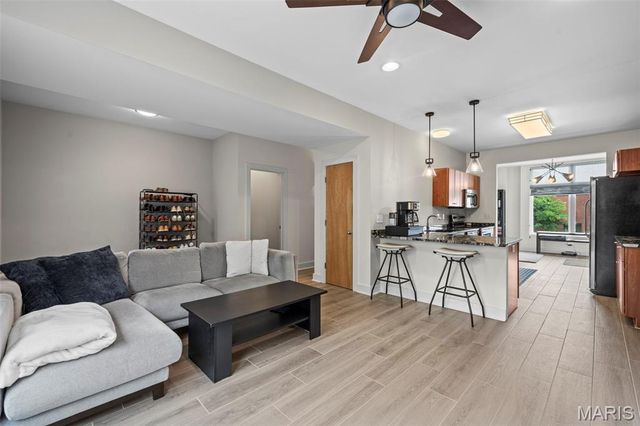 4254 McRee Avenue, St Louis, MO 63110