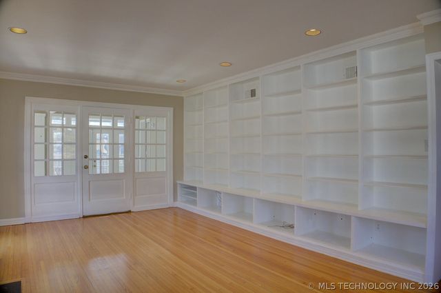 3015 S Madison Avenue, Tulsa, OK 74114