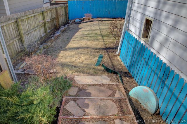 3015 S Madison Avenue, Tulsa, OK 74114