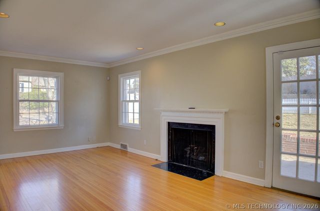 3015 S Madison Avenue, Tulsa, OK 74114