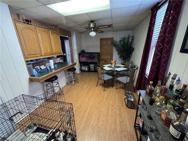 915 Evans St, New Kensington, PA 15068