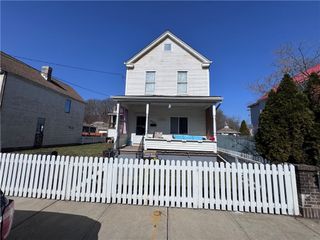 915 Evans St, New Kensington, PA 15068