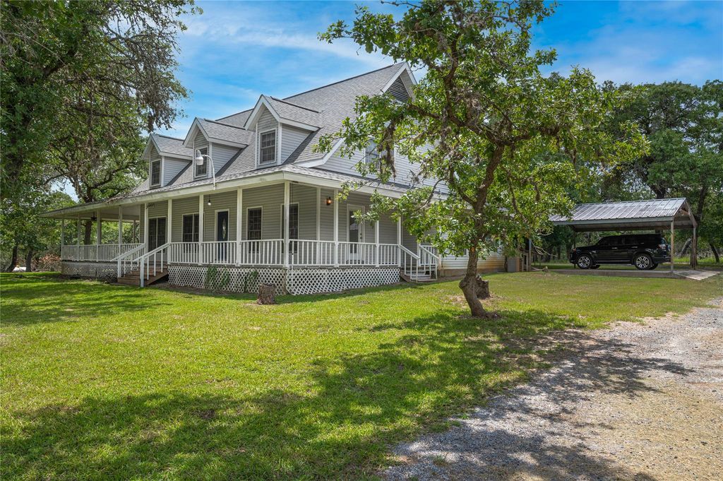 2981 Vivroux Ranch RD, Seguin, TX 78155