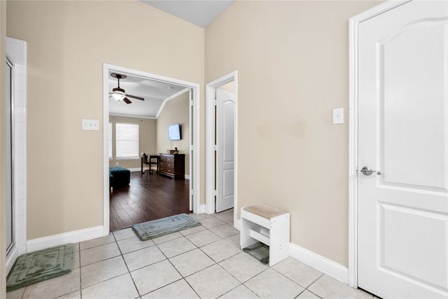 308 foxbury Drive, Euless, TX 76040