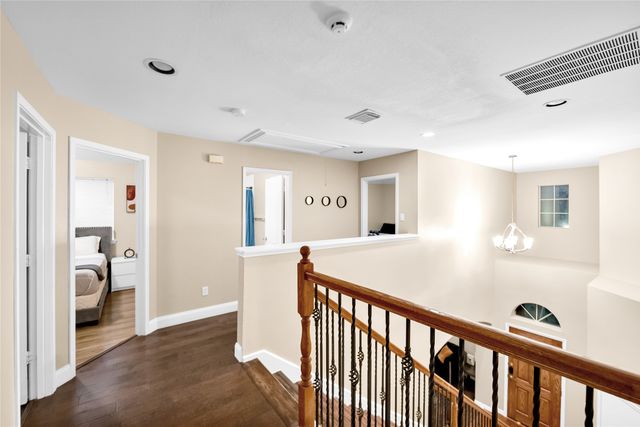 308 foxbury Drive, Euless, TX 76040