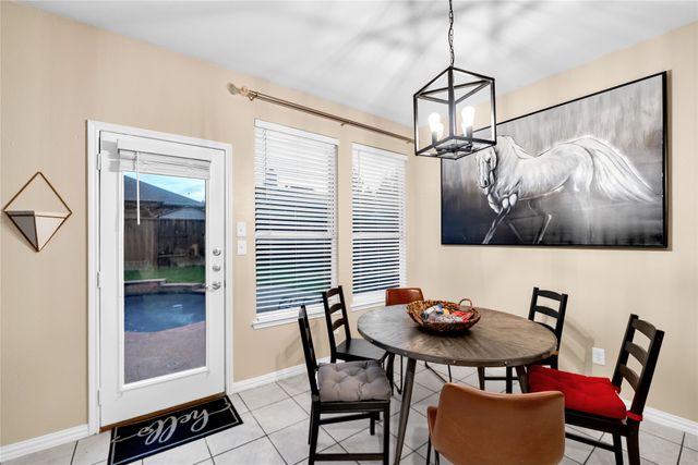 308 foxbury Drive, Euless, TX 76040