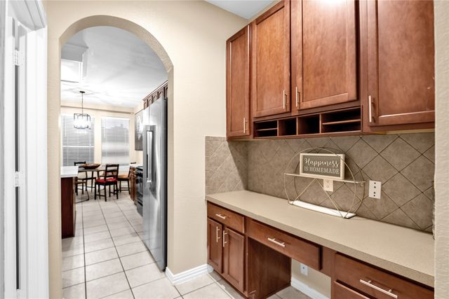 308 foxbury Drive, Euless, TX 76040