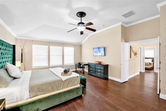 308 foxbury Drive, Euless, TX 76040
