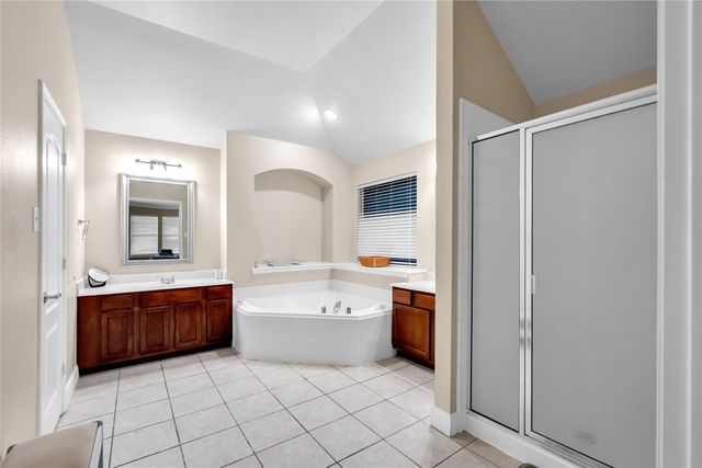 308 foxbury Drive, Euless, TX 76040