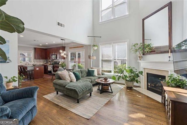 1673 Barfield Run NW, Atlanta, GA 30318