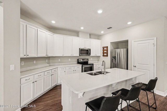 935 Potenza Drive, West Melbourne, FL 32904