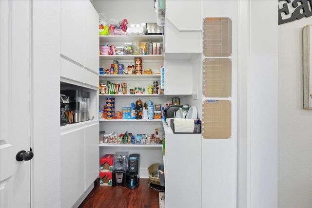 11501 Topeka Avenue, Lubbock, TX 79424