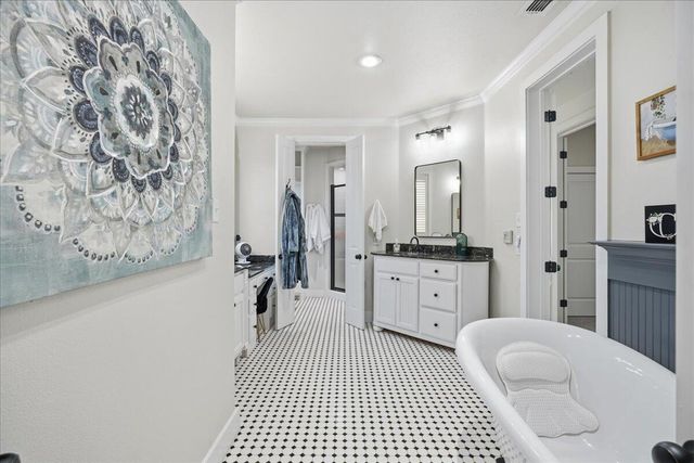 11501 Topeka Avenue, Lubbock, TX 79424