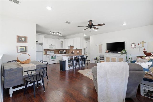 11501 Topeka Avenue, Lubbock, TX 79424