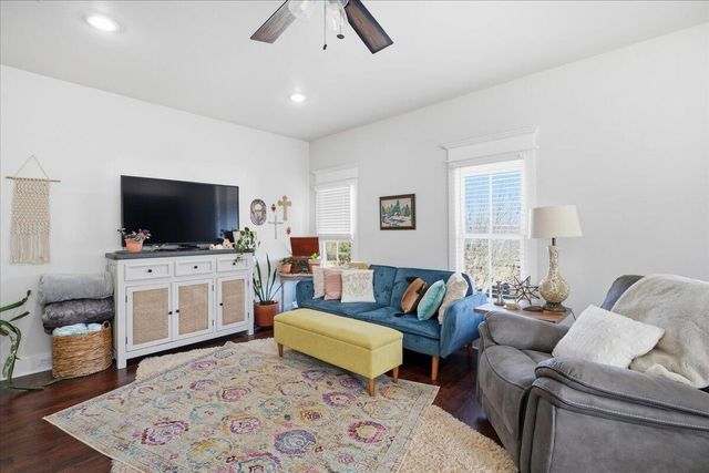 11501 Topeka Avenue, Lubbock, TX 79424