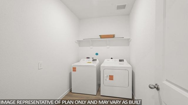 106 Rustic Creek Court, Dayton, TX 77535