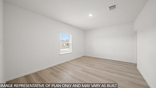 106 Rustic Creek Court, Dayton, TX 77535