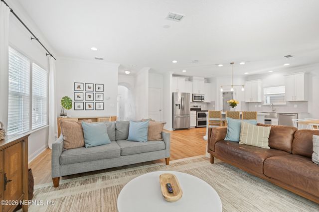 4013 COASTAL COVE Circle, Jacksonville, FL 32224
