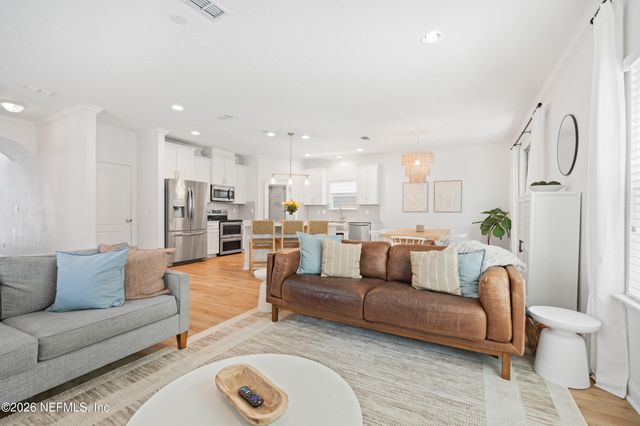 4013 COASTAL COVE Circle, Jacksonville, FL 32224