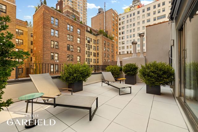 214 E 70th St Apt 4, New York City, NY 10021