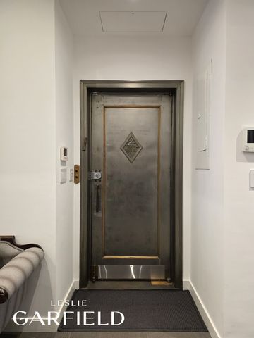 214 E 70th St Apt 4, New York City, NY 10021