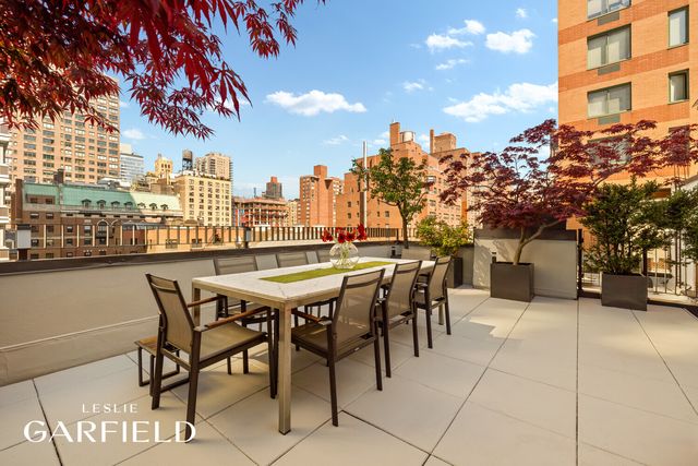 214 E 70th St Apt 4, New York City, NY 10021