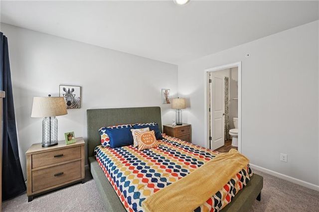 405 Lanier Circle, Woodstock, GA 30189