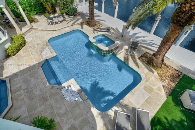 168 Fiesta Way, Fort Lauderdale, FL 33301