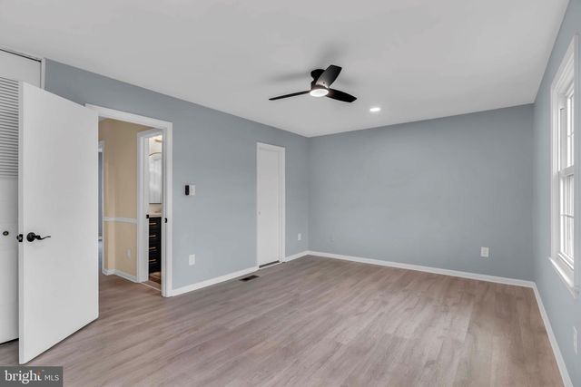 1046-C MARGATE CT, Sterling, VA 20164