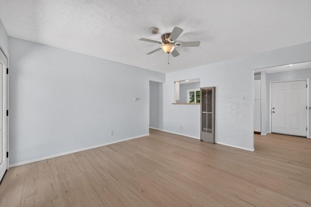 1004 Wade Circle NE, Albuquerque, NM 87112