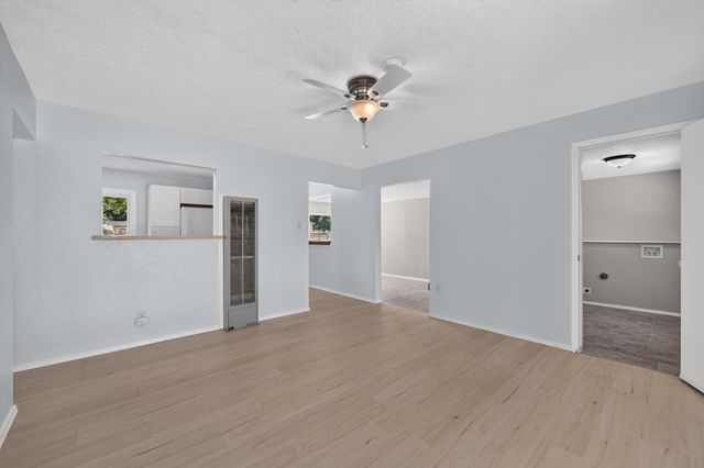 1004 Wade Circle NE, Albuquerque, NM 87112