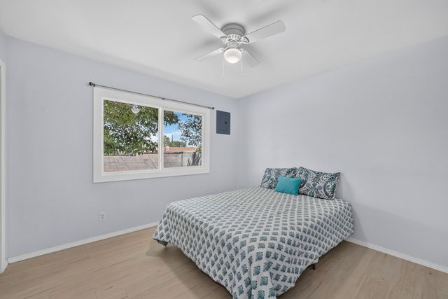 1004 Wade Circle NE, Albuquerque, NM 87112