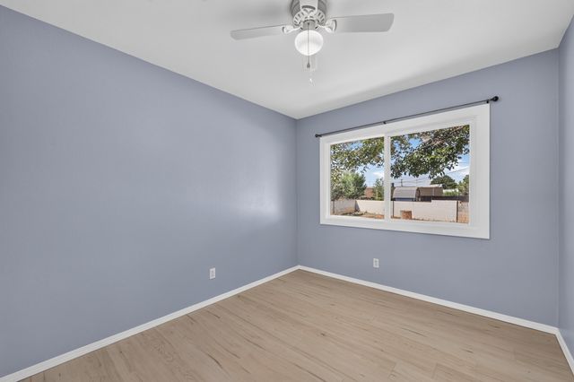 1004 Wade Circle NE, Albuquerque, NM 87112