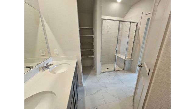 111 John Laurens Drive, Venus, TX 76084