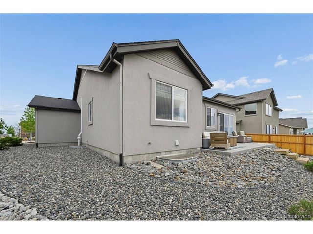 8172 Wheatland Dr, Colorado Springs, CO 80908