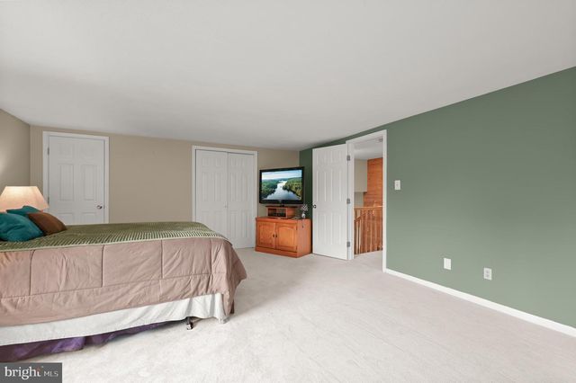 20603 BLUEBIRD AVE, Hagerstown, MD 21742