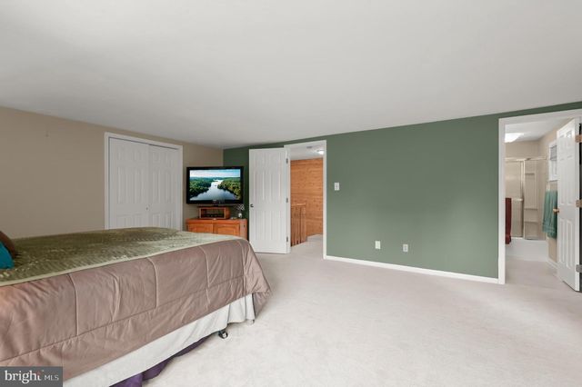 20603 BLUEBIRD AVE, Hagerstown, MD 21742